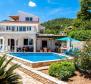 Villa am Meer zum Verkauf auf der Insel Korcula mit Anlegemöglichkeit - foto 3