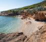 Städtisches Grundstück mit Panoramablick auf das Meer auf der Insel Hvar 