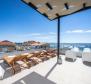 Krásná vila na prodej v oblasti Zadaru jen 30 metrů od moře - pic 10