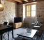 Csodálatos felújított kőház 4 apartmanból Kastel Stariban - pic 4