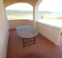 Villa and apartment house in a great location on Rab island in Supetarska Draga - pic 7