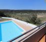 Villa and apartment house in a great location on Rab island in Supetarska Draga - pic 10