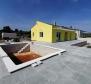 Nouvelle villa élégante avec piscine dans la région de Vodnjan - pic 6