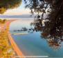 Dvojvila v Bolu na ostrově Brač pouhých 300 metrů od moře s bazénem - pic 7