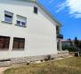 House of three apartments in Valbandon, Fažana for sale just 550 meters from the sea - pic 5