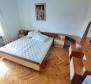 Három apartmanból álló ház Valbandonban, Fažana városában eladó mindössze 550 méterre a tengertől - pic 38