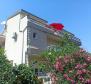 Impressive apartment house just 200 m from the sea with sea views, in Medulin! - pic 2
