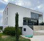 Fantastische moderne neu erbaute Villa an der ersten Baulinie in der Gegend von Fazana - foto 4