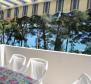 Apart-Haus mit Swimmingpool und 6 Apartments in erster Meereslinie auf Mali Losinj - foto 4