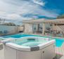 Helles und helles Anwesen für 14 Gäste mit beheiztem Pool in Bininje bei Zadar, nur 600 Meter vom Strand entfernt - foto 5