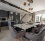 Modern villa mindössze 500 méterre a strandtól Zadar környékén - pic 4