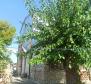 Stone house with garden for sale in Banjole just 200 meters from the beach!  - pic 4