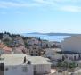 Appartement à vendre dans la ville de Hvar avec vue sur la mer - pic 2