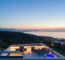 Modern villa tengerre néző kilátással Split területén - pic 2