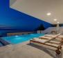 Nouvelle villa moderne unique à Baska Voda, avec piscines intérieure et extérieure, à seulement 150 mètres de la plage ! - pic 36