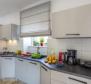 Villa úszómedencével és két lakóegységgel - pic 10