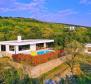 Villa in Kostrena with beautiful sea view on a large land plot of 2200 sq.m. - pic 4