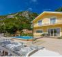 Charmante Villa mit Swimmingpool und wunderschönem Meerblick in Grizane, mit weitem Meerblick! - foto 4