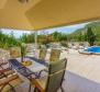 Charmante Villa mit Swimmingpool und wunderschönem Meerblick in Grizane, mit weitem Meerblick! - foto 29