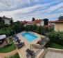 Gorgeous villa with swimming pool for sale in Lovran, just 200 meters from the sea - pic 3