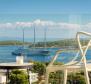Hochmoderne Luxusvilla auf Hvar, nur 300 Meter vom Meer entfernt - foto 3