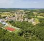Villa de luxe avec court de tennis, piscine et vue mer dans la romantique Vrsar - pic 3