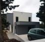 Wonderful newly built modern villa with sea view in Medulin, just 300 meters from the sea - pic 3