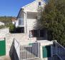 Krásný dům na prodej na ostrově Drvenik pouhých 200 metrů od moře - pic 8