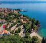 Fantastyczna nieruchomość turystyczna z 6 luksusowymi apartamentami przy piaszczystej plaży na Riwierze Opatija - pic 2