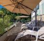 Fantastyczna nieruchomość turystyczna z 6 luksusowymi apartamentami przy piaszczystej plaży na Riwierze Opatija - pic 20