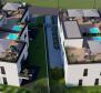 Moderne Luxusvilla in einer neu gebauten Villenresidenz bei Porec, nur 1,1 km vom Meer entfernt - foto 10