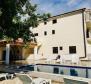 Apart-house with 5 apartments and swimming pool in Sveti Lovrec, Porec 
