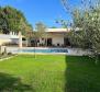 Semi-detached villa in Rovinj area with swimming pool, just 3,5 km from the sea 