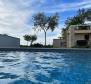 Doppelhaushälfte in der Gegend von Rovinj mit Swimmingpool, nur 3,5 km vom Meer entfernt - foto 4