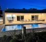Villa jumelée dans la région de Rovinj avec piscine, à seulement 3,5 km de la mer - pic 26