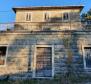 Kamenný dům s krásným výhledem na moře v Groznjanu 