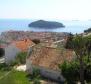 Luxury apartment in Dubrovnik with magnificent sea and Old Town views - pic 2