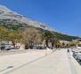 Property of two apartments in Baska Voda with magnificent sea views, just 50 meters from the sea - pic 6