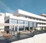 65 szobás szálloda projektje Ugljan szigetén a kikötő mellett - pic 2