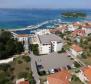 65 szobás szálloda projektje Ugljan szigetén a kikötő mellett - pic 3