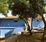 Hochattraktives Anwesen mit 3 Wohnungen in Rovinj mit Meerblick - foto 26