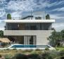 Luxury villa near the sea under construction, 100 meters from the beach - pic 4