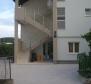 Apartmanház a híres Rogoznicában, mindössze 70 méterre a tengertől - pic 9