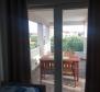 Nieruchomość z 3 apartamentami i basenem w Rogoźnicy - pic 20
