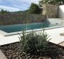 Дизайнерский дом с бассейном в Ливаде, Опрталь - фото 4