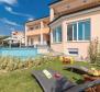 Villa avec piscine près des plages de la ville à Niva Veruda, banlieue de Pula - pic 4