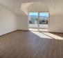 Ideal penthouse for sale on Pasman, first line to the sea - pic 8