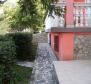 Guest house with 5 apartments for sale in Krk, 700 meters from the sea - pic 4