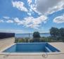 Charmante moderne Villa mit Swimmingpool und Panoramablick auf das Meer in der Gegend von Crikvenica - foto 2