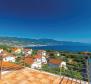 Villa with swimming pool and panoramic sea views in Rijeka, Martinkovac - pic 4